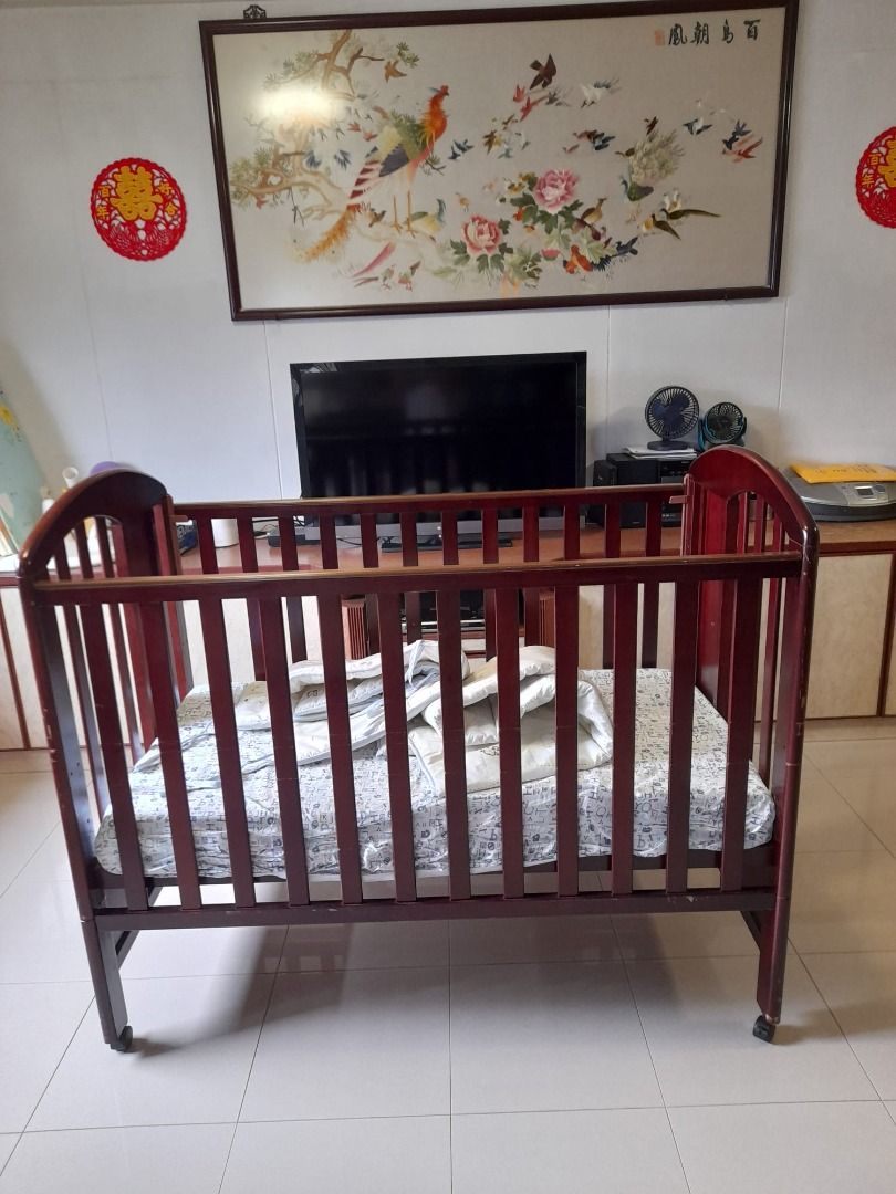 Baby cribs shop used cheap