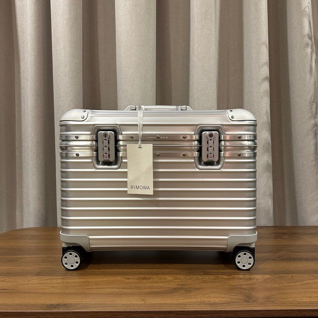 For reference] Some pictures of pre-LVMH Rimowa Pilot multiwheel