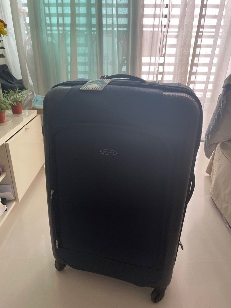Samsonite caravelle top ltd dimensions