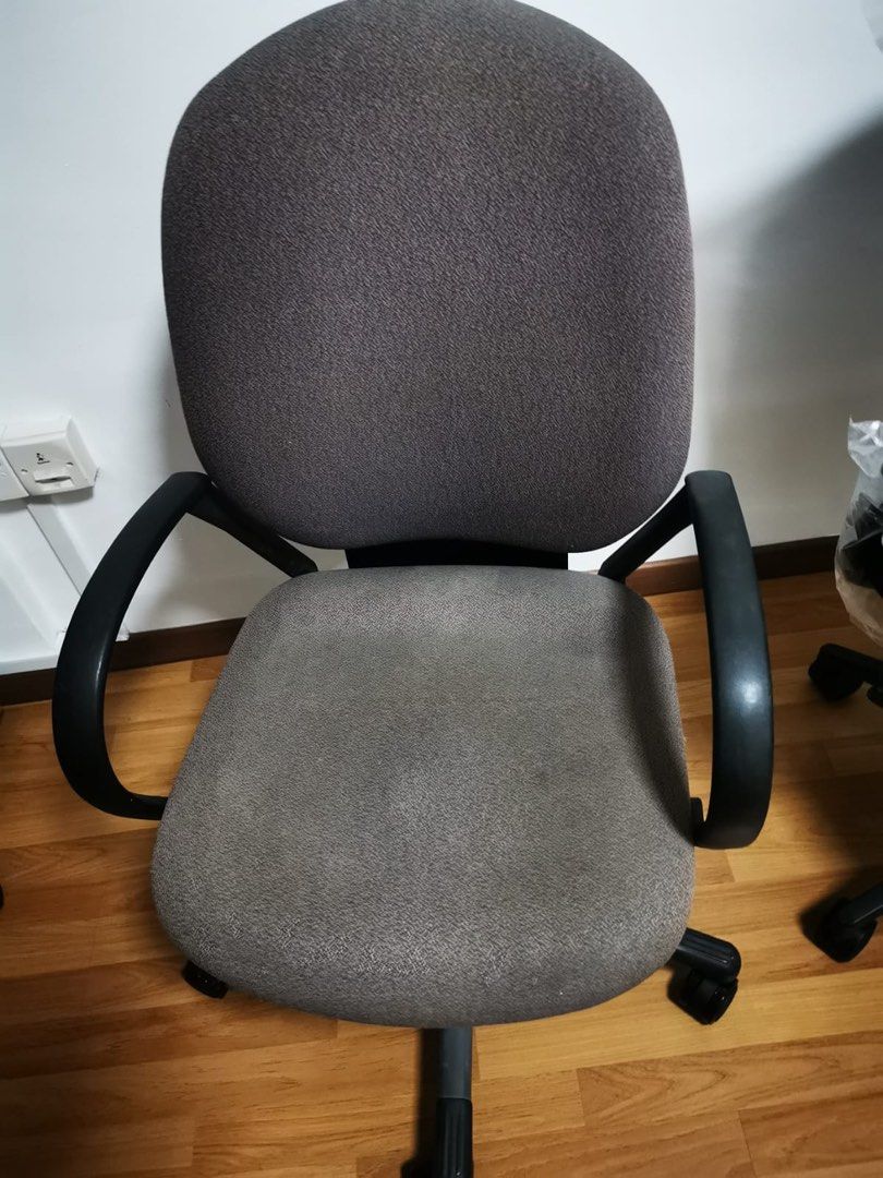 Second hand sales rolling chair