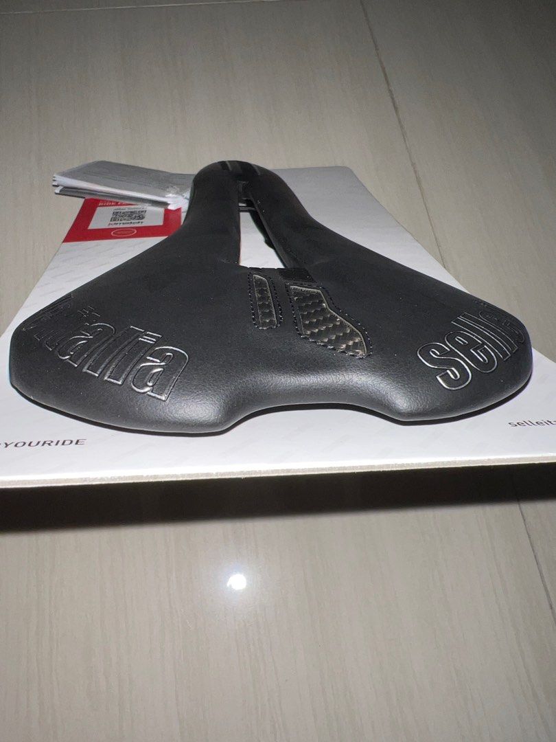 selle italia flite flow racing saddle