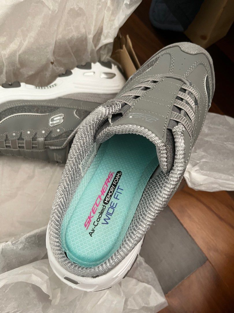 Skechers top mules wide