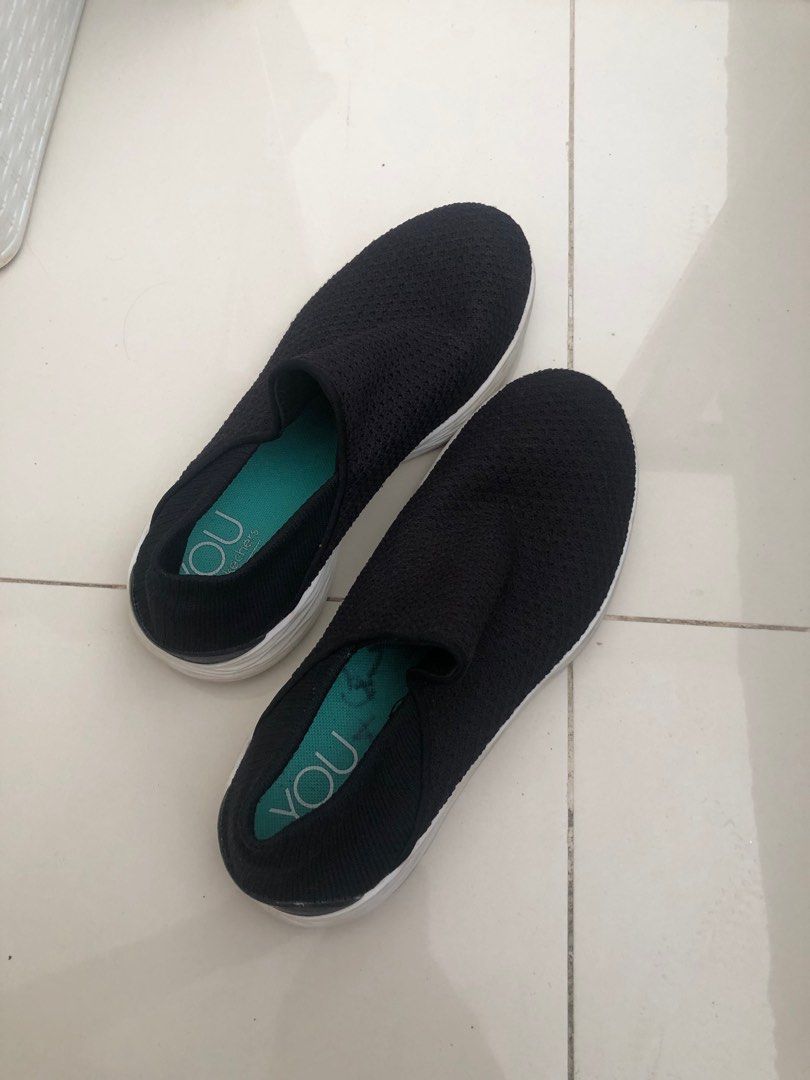 You by skechers walk black online