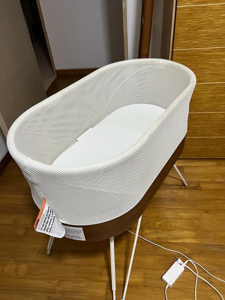 Used shop snoo crib