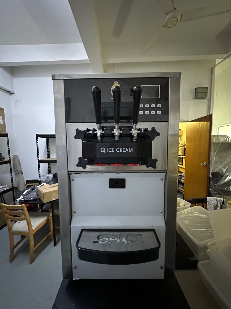 Space ice shop cream machine