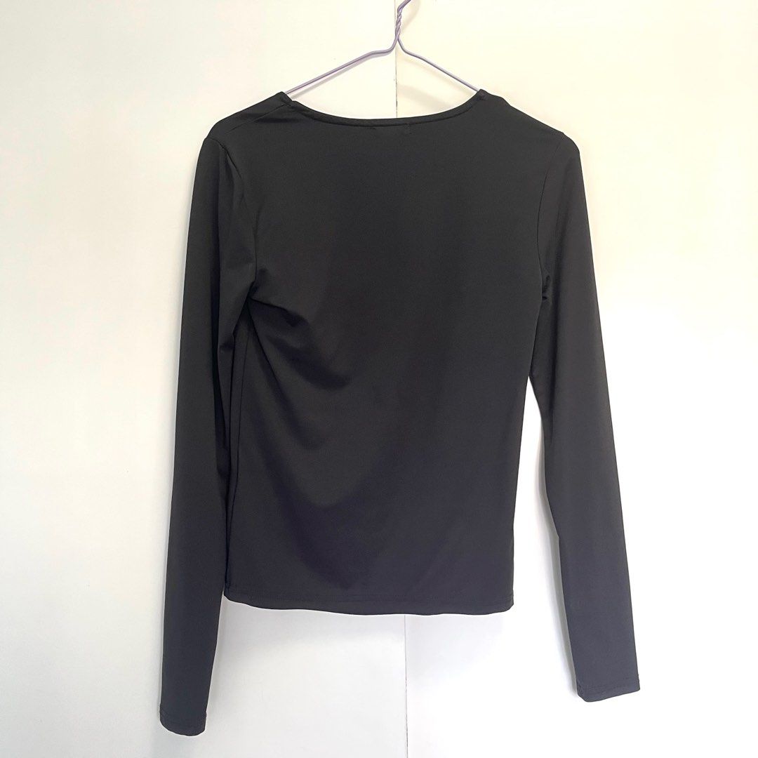 Stradivarius scoop neck long sleeve crop top in black