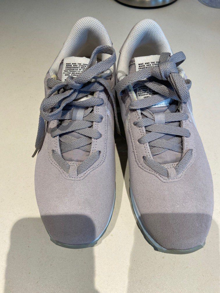 Cute grey shoes 2025