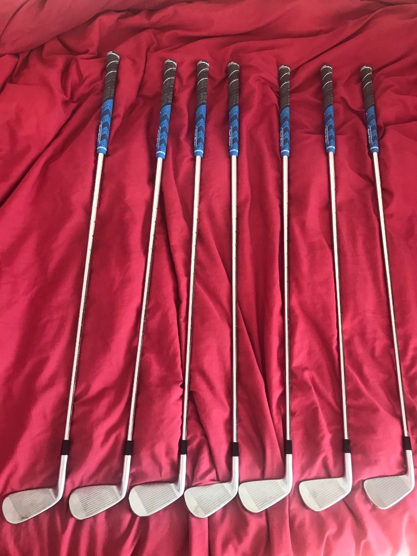 Set Ferri TaylorMade 320 7 Pezzi 4-PW – Aste Nippon NS PRO 950GH, Flex Stiff, Destro