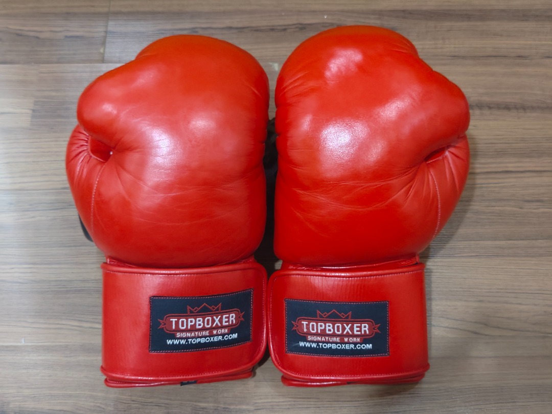 TopBoxer Boxing Gloves Old School on Carousell