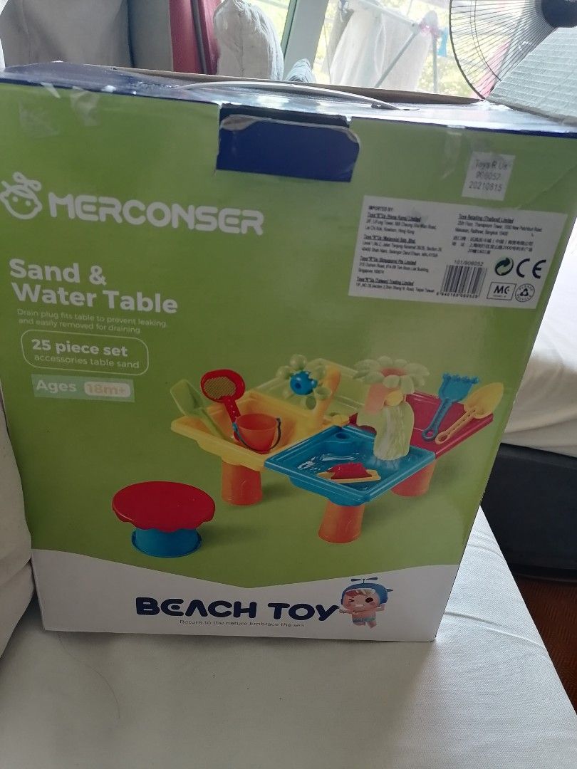 Toysrus sand water table