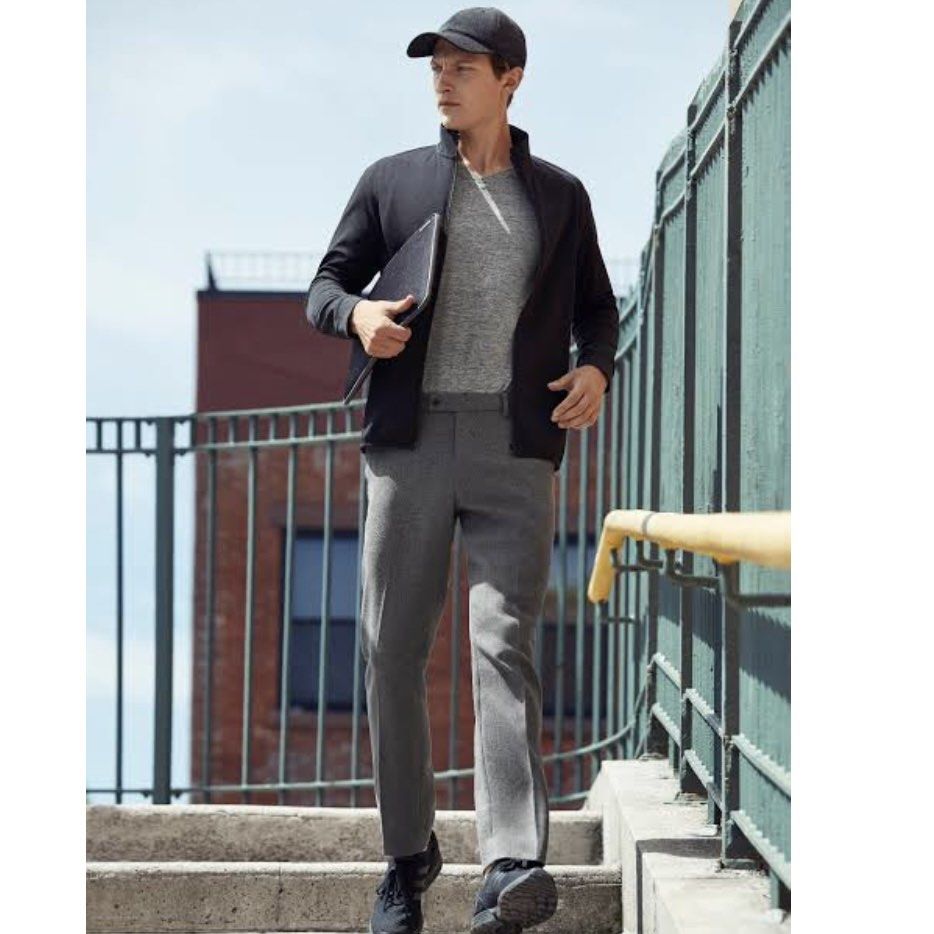 Uniqlo discount stretch jacket
