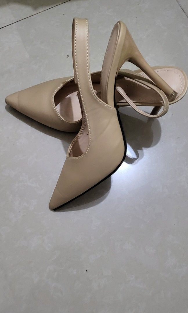Heels polos hot sale