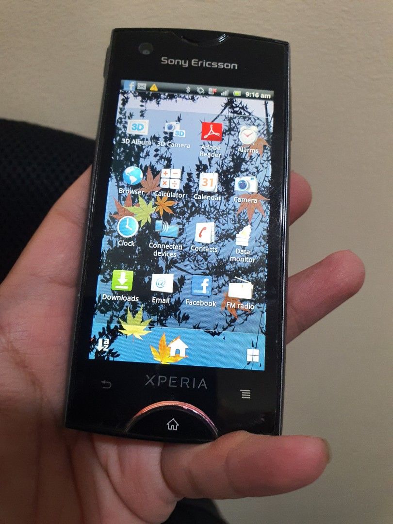 Vintage Sony Experia (Category: Sony) located in Taguig. Submitted by uniquefindsmnl (Listing ID 1238618738, Image 1). Description: uses type A android charger back up phone.