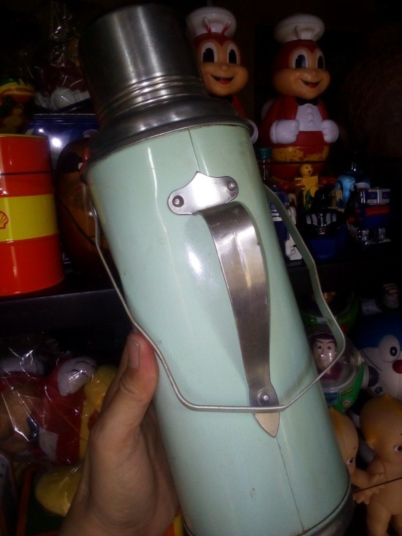 VINTAGE THERMOS/OLD SCHOOL THERMOS DEER BRAND AUTHENTIC VINTAGE, Hobbies & Toys, Memorabilia