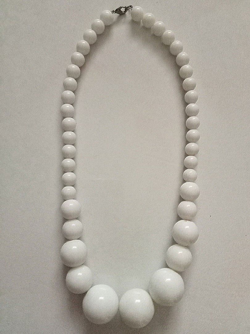 White beads clearance chain