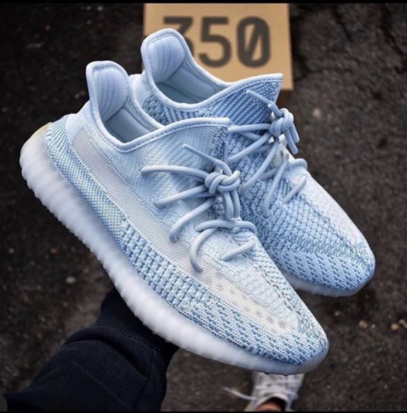 yeezy 350 blue size 43