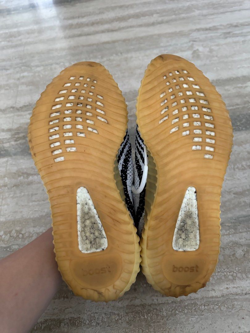 Yeezy zebra bottom best sale of shoe