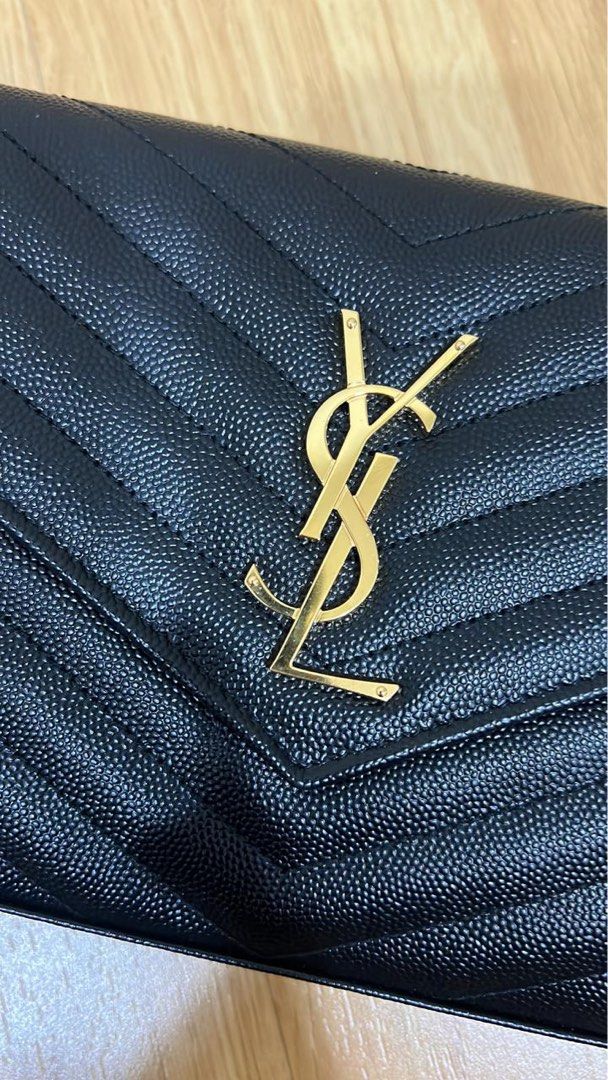 Ysl c wall 153y mono 2025
