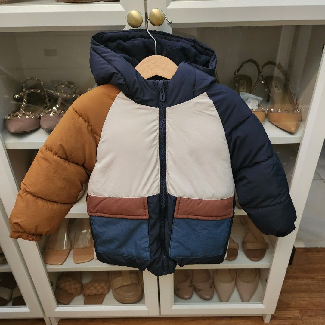 Block color store puffer jacket zara