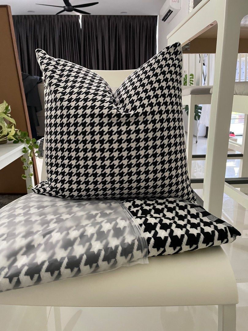 Pillow insert best sale fabric