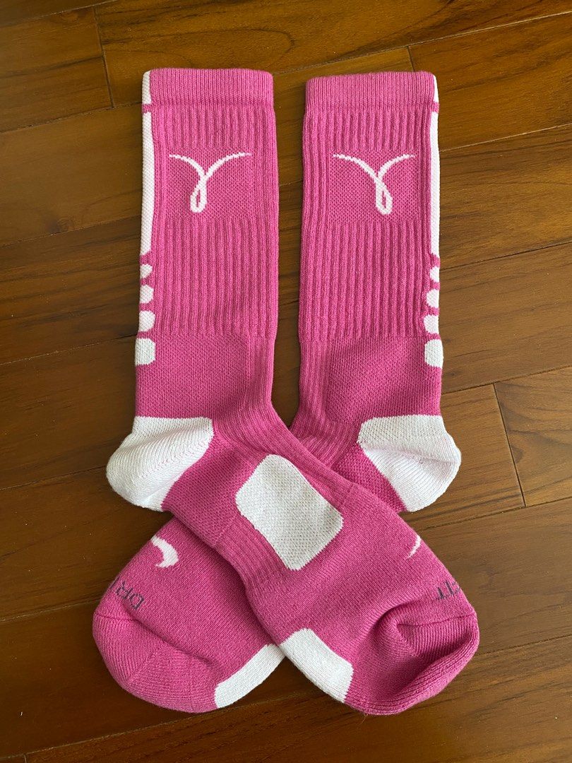 Nike Elite Basketball Crew Breast Cancer Awareness Socks