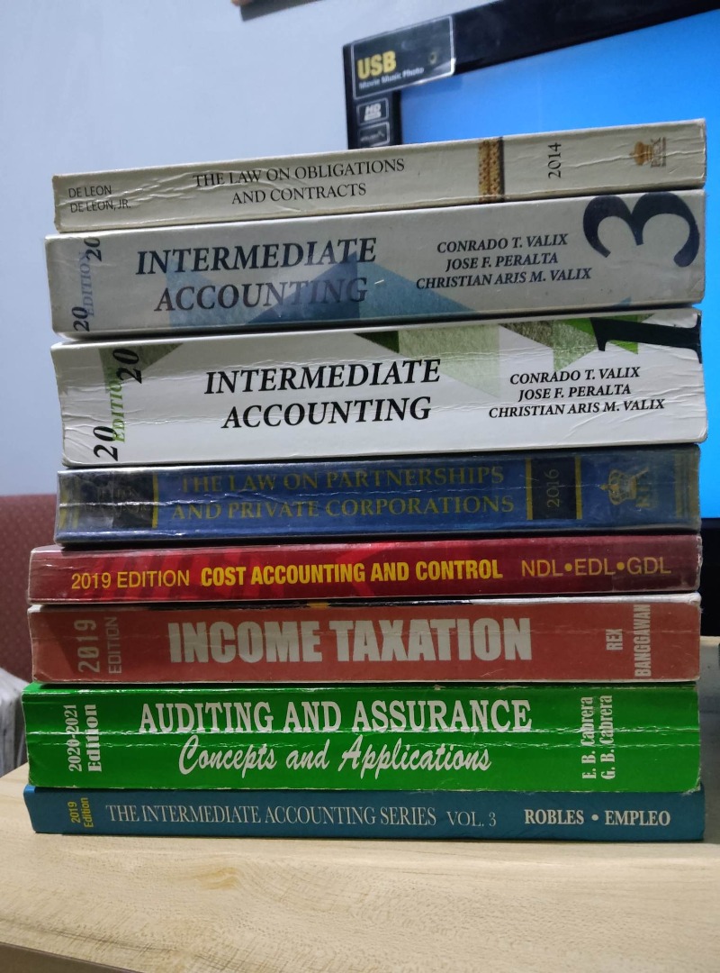 Accounting Books Second Hand, Hobbies & Toys, Books & Magazines