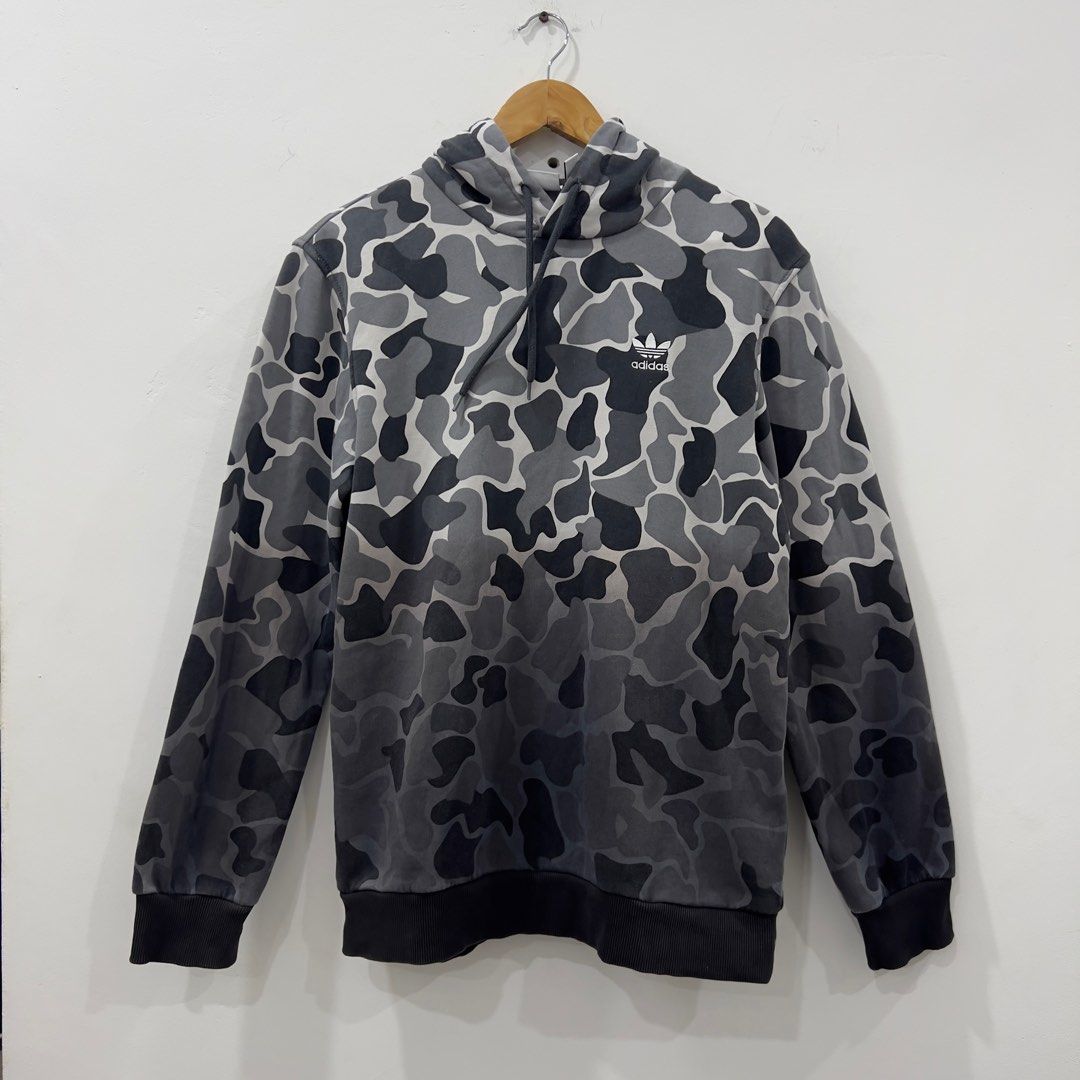 Adidas camo on sale fade hoodie