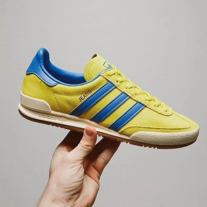 Adidas cheap jeans yellow