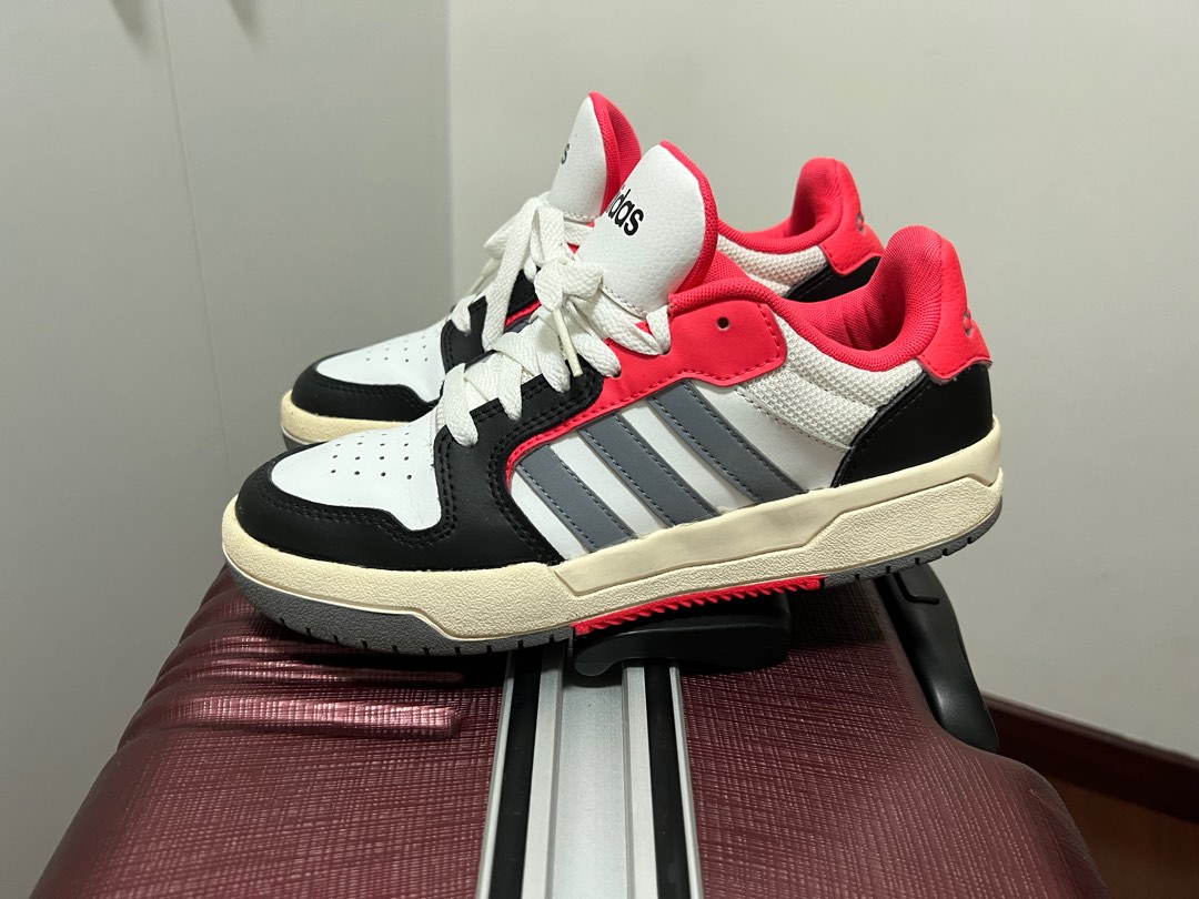 Adidas neo gr 22 outlet