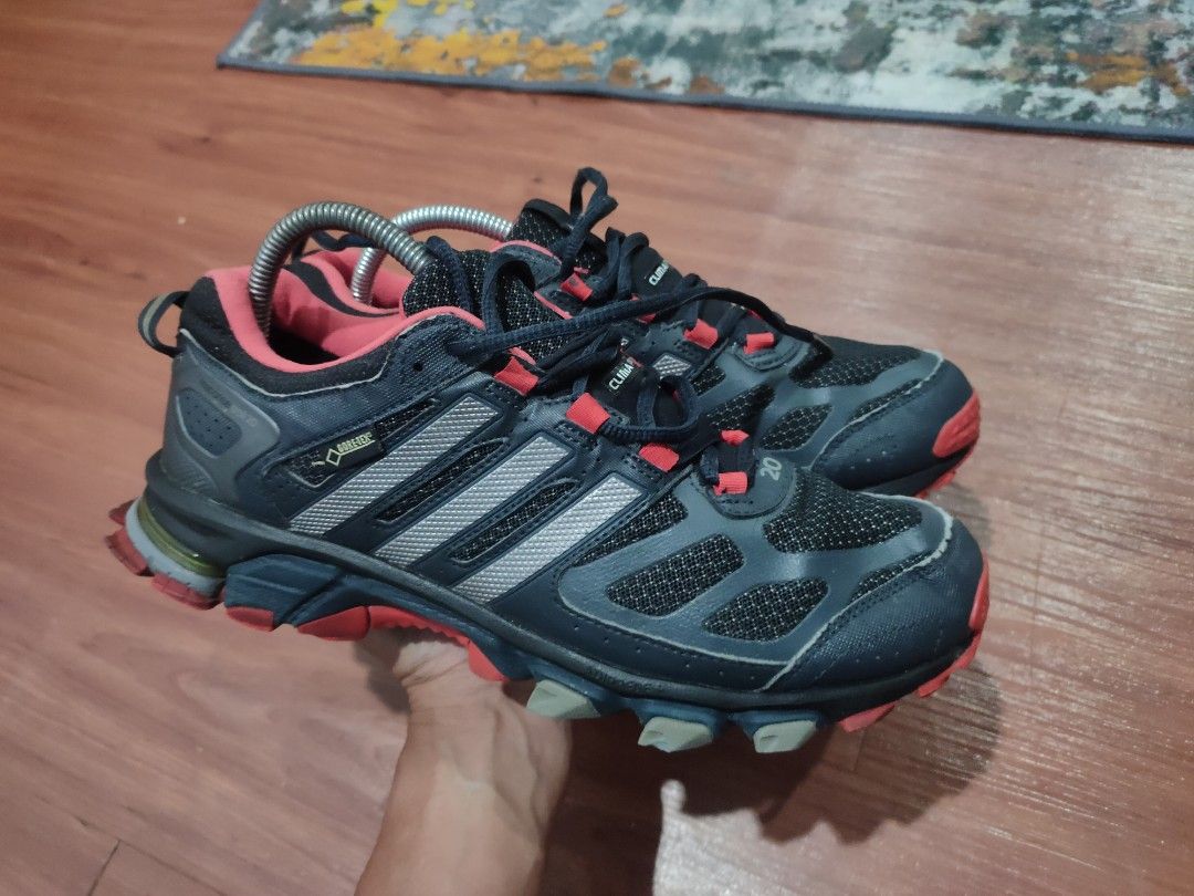 Adidas Response Trail20 8.5uk Men s Fashion Footwear Sneakers on Carousell