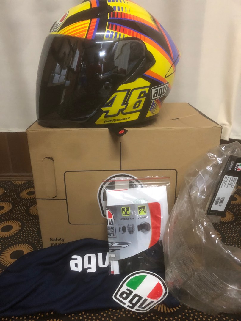 AGV helmet, Men's Fashion, Coats, Jackets and Outerwear on Carousell