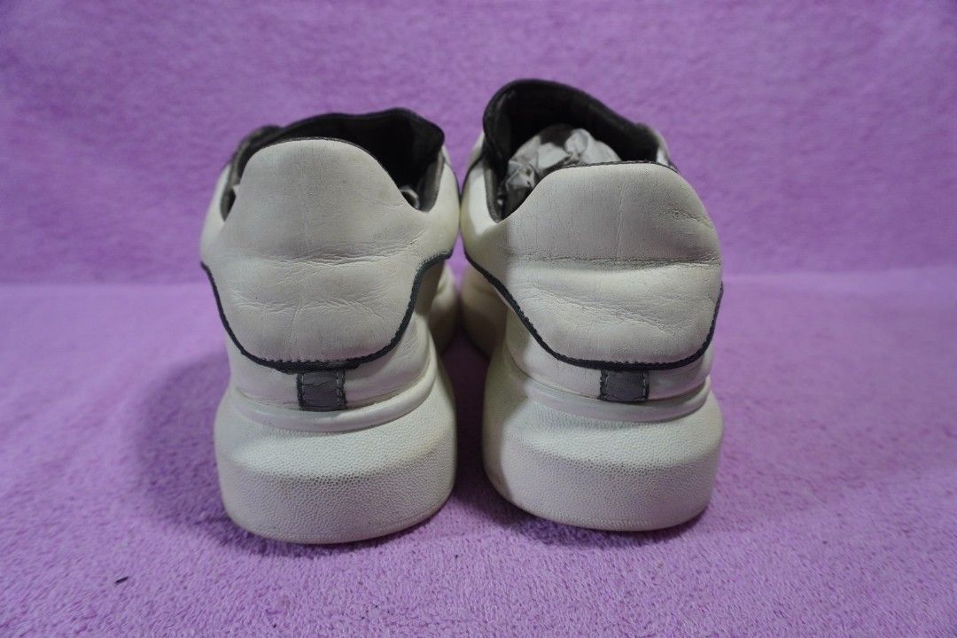 Alexander Mcqueen Oversize Leather White Lost Tag Insole 26 cm on Carousell