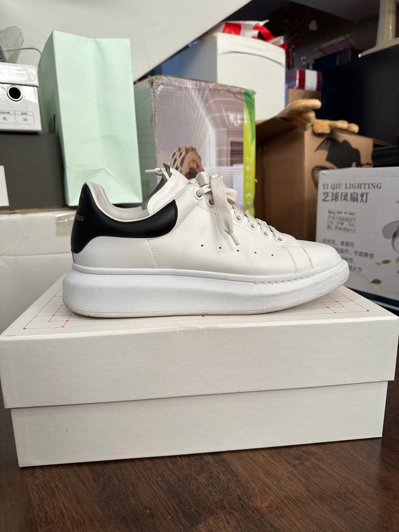 Alexander mcqueen discount trainers on sale