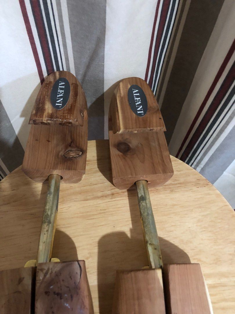 Alfani best sale shoe tree