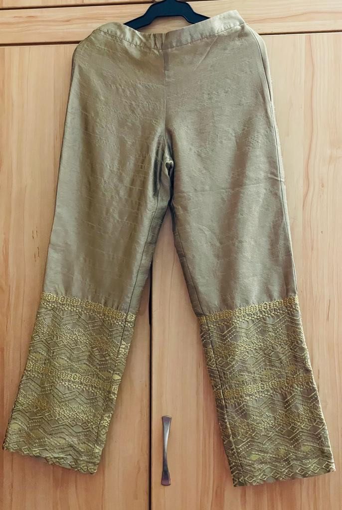 Ann Khan Exclusive Begum Glam Gold, Women's Fashion, Muslimah Fashion(01)