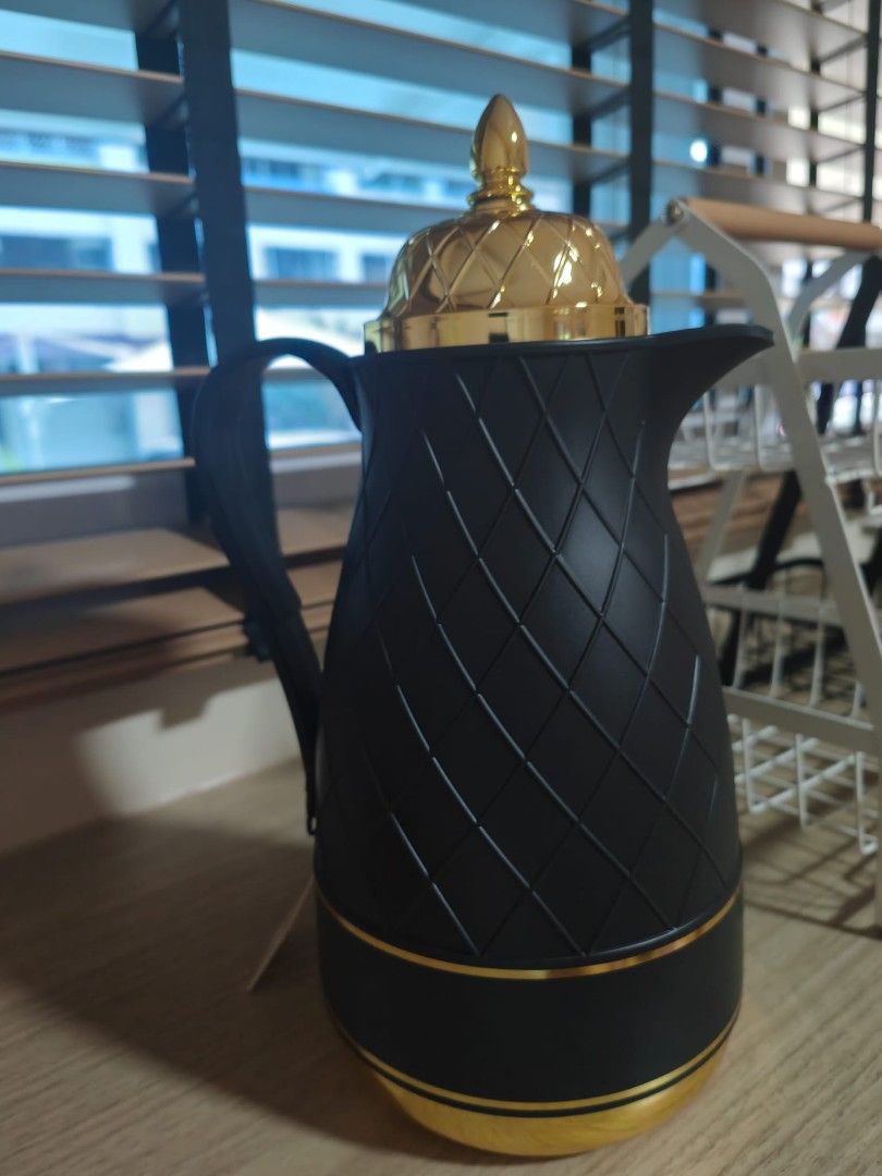 Arabic Vacuum Flask 1L version 1, Furniture & Home Living, Kitchenware