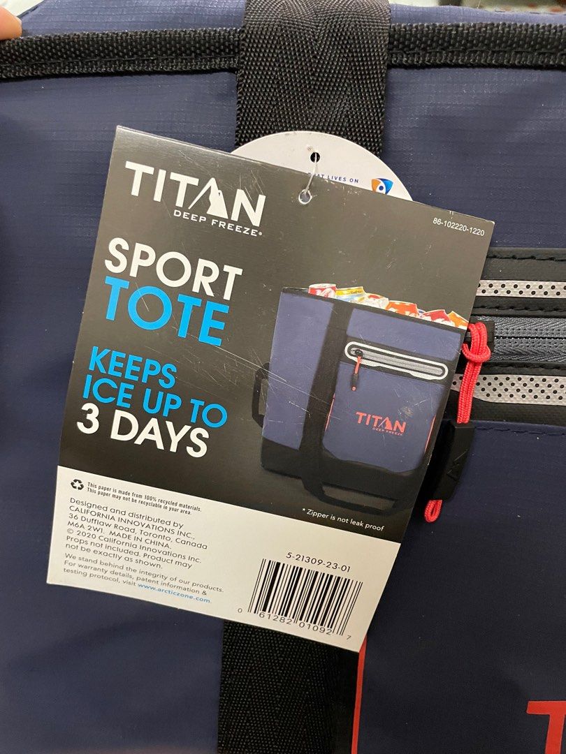 Arctic Zone Titan Deep Freeze 30 Can Insulated Tote Cooler Bag