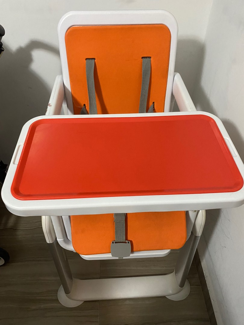 Baby chair, Babies & Kids, Baby Nursery & Kids Furniture, Kids' Tables