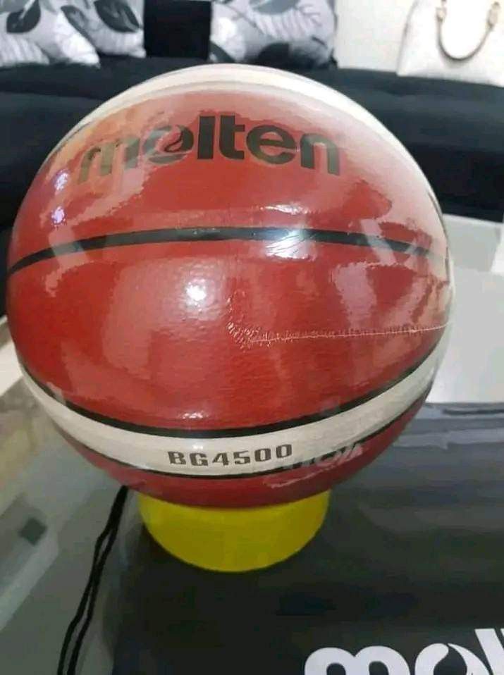 BG4500 MOLTEN BALL (Category: Racket and Ball Sports) located in Caloocan City. Submitted by surplusandbnewshop (Listing ID 1238833152, Image 2). Description: .