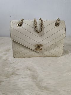 (Category: ) located in . Submitted by DDaleCollections.ph (Listing ID 1238929347, Image 1). Description: .
