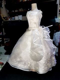 Bridal mannequin