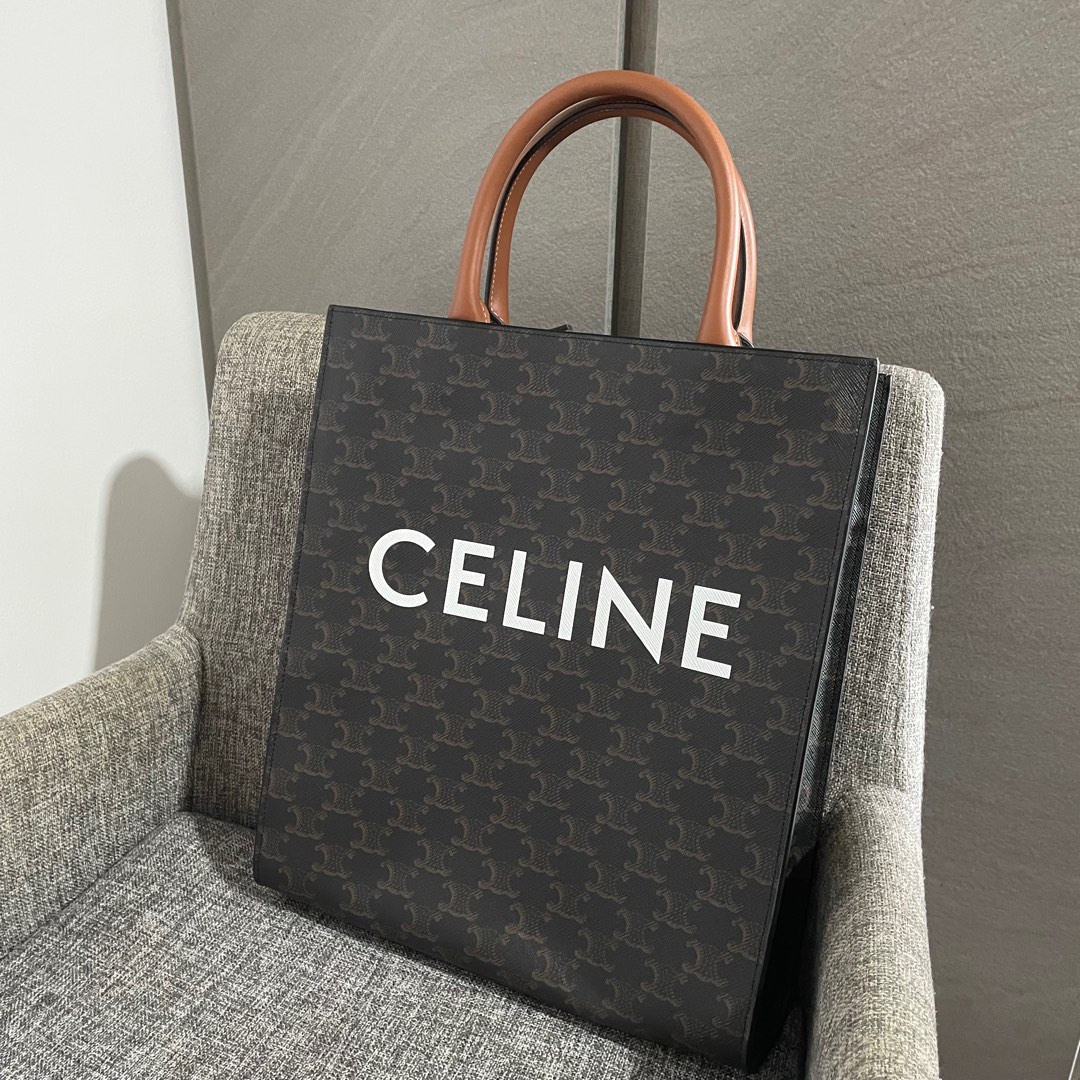 Celine mini vertical cabas Triomphe canvas and calfskin in white, Women's  Fashion, Bags & Wallets, Purses & Pouches on Carousell