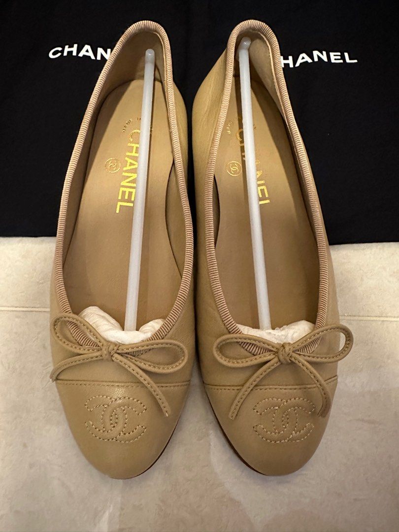 Size 35 Chanel Ballet Flats, Women's Fashion, Footwear, Flats on Carousell