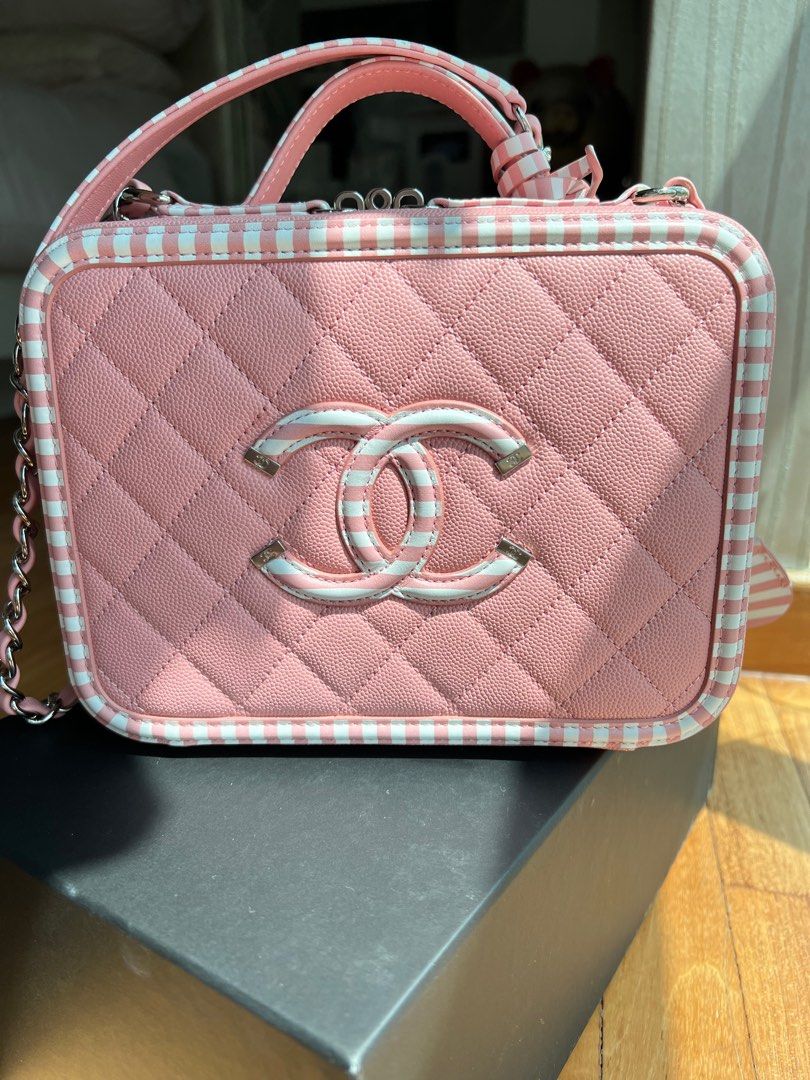 Chanel Vanity Bag in cruise 🚢 collection, Luxury, Bags & Wallets on  Carousell