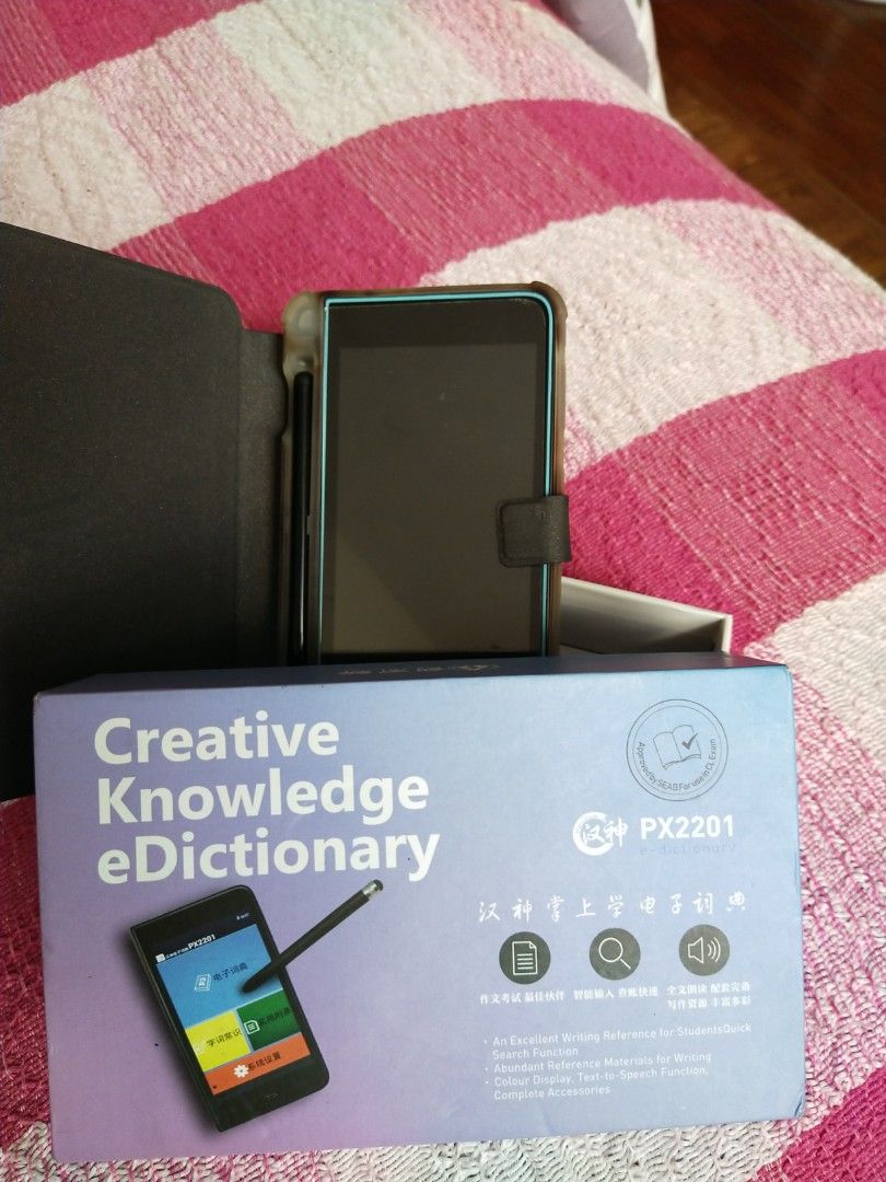 Chinese edictionary, Mobile Phones & Gadgets, Tablets, Others on Carousell