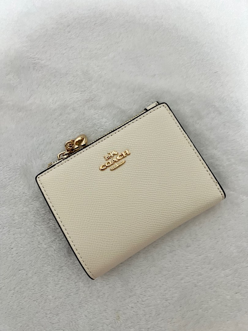 Coach Cardholder on Carousell