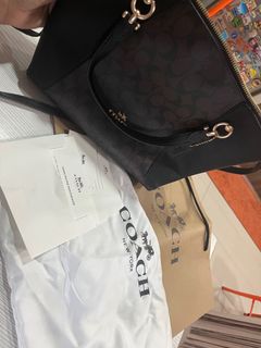 (Category: ) located in . Submitted by giipee_k (Listing ID 1238860274, Image 1). Description: .