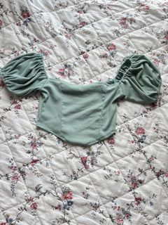 (Category: ) located in . Submitted by fannloved (Listing ID 1238847965, Image 1). Description: .