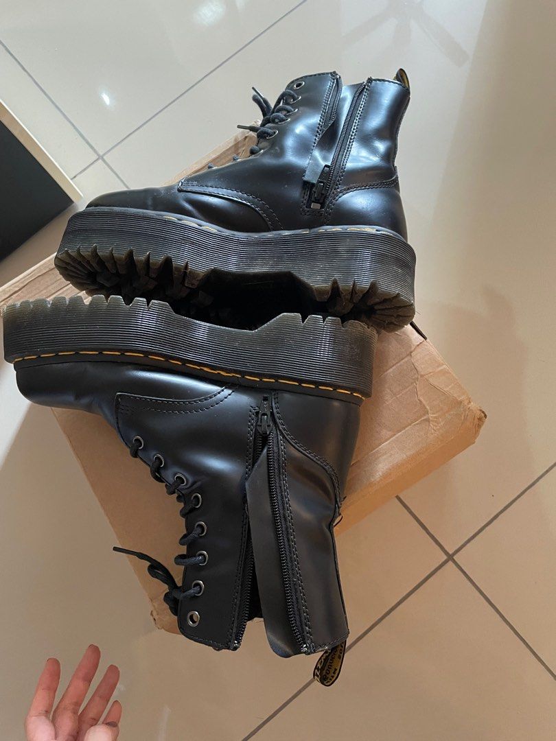 Dr martens hotsell jadon tumblr