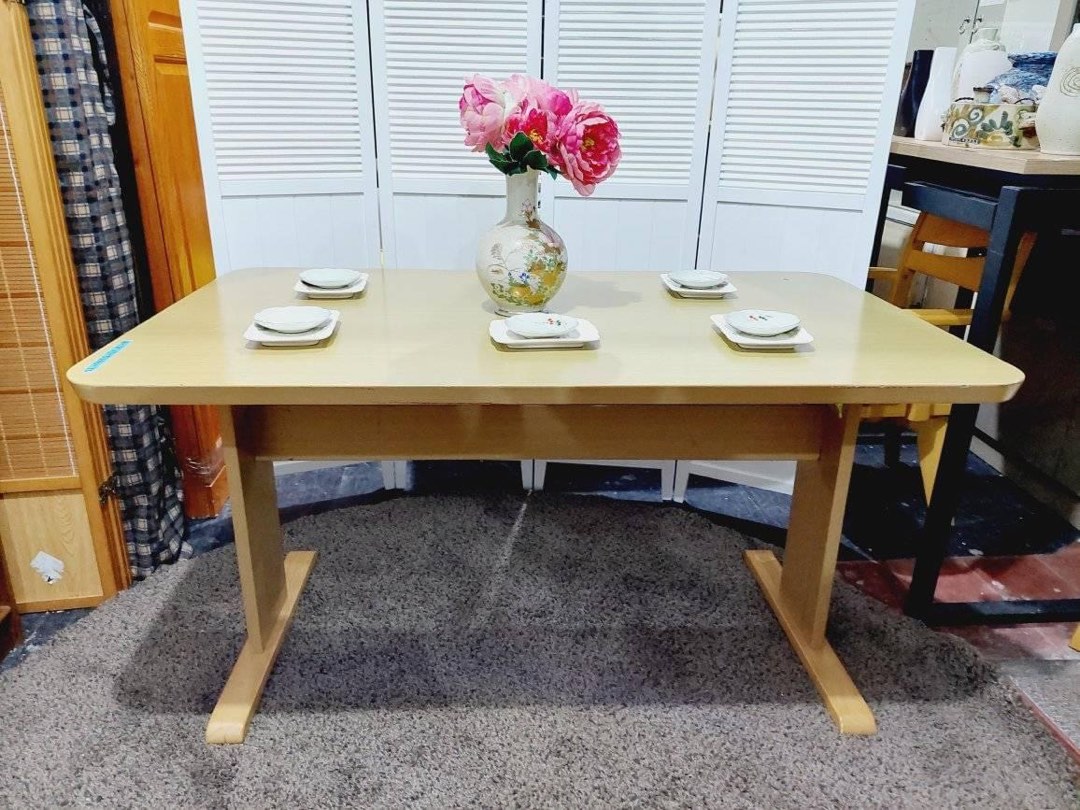 Dining table Japan surplus on Carousell